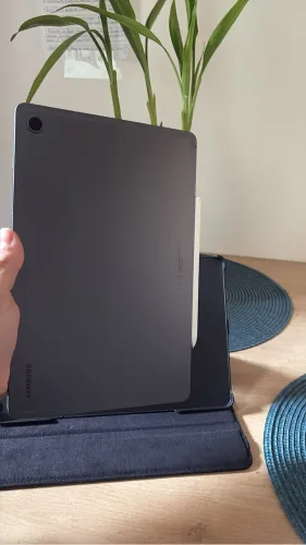 SAMSUNG S10 TAB LITE 128 GB SEMINOVO COM MENOS DE UM MÊS DE USO!