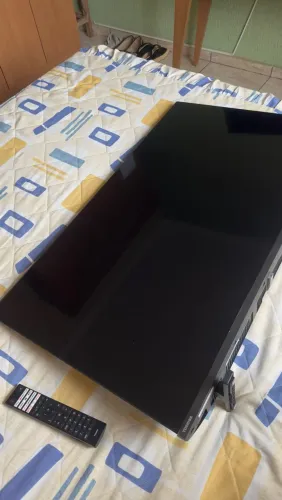 Televisão Toshiba 43 polegadas para retirada de peças ou conserto