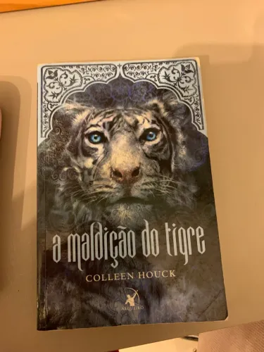 Livro Maldição do Tigre