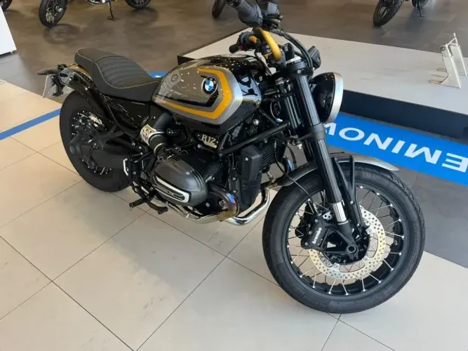 BMW R12 OPTION 719 24/25 com apenas 3104kms!!