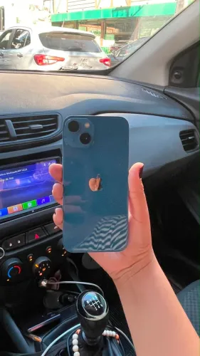 IPHONE 13 - 256GB