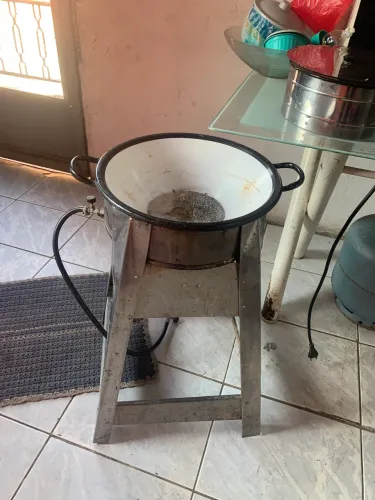 Fritadeira gás e elétrica 