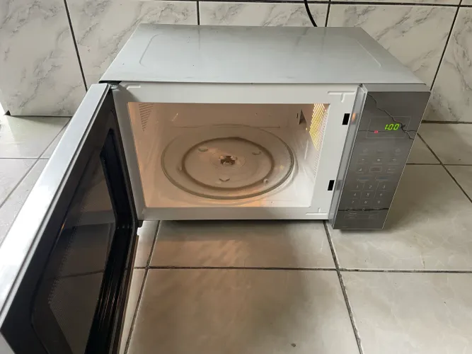 microondas philco espelhado PMO33E 220v