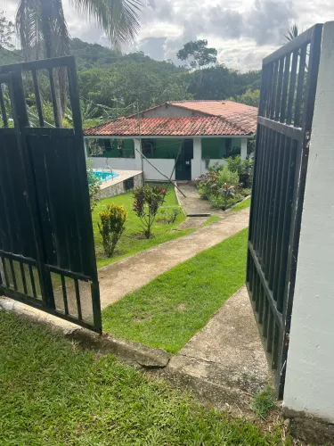 Sítio com Casa e Picina
