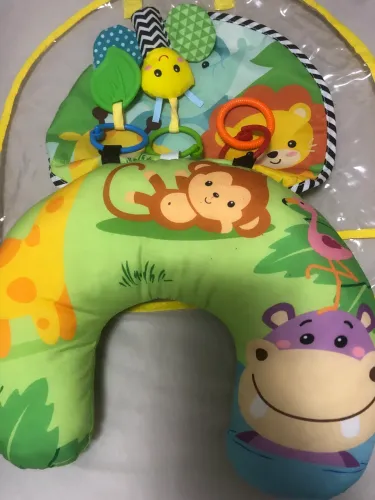 Almofada de atividades e estímulos infantil Tummy Time
