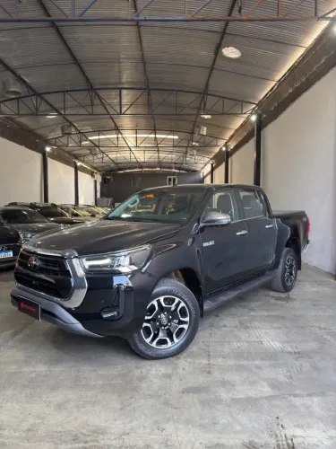 Toyota Hilux CD SRX 4X4 2.8 TDI 16V Diesel Aut. 2022