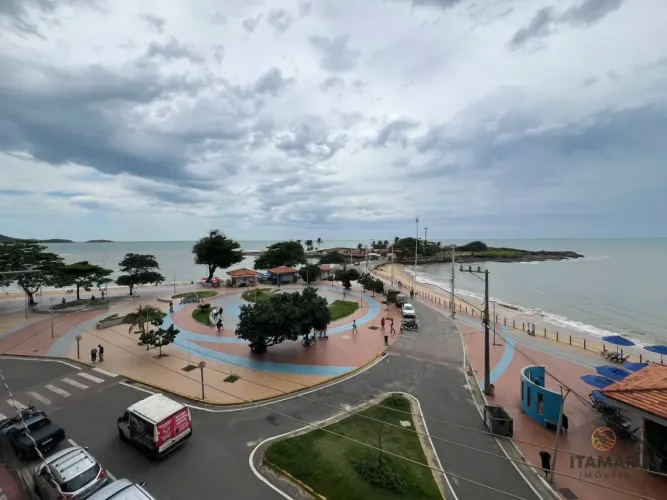 Apartamento com vista para o mar e 2 quartos à venda no Centro de Guarapari REF: AP6380