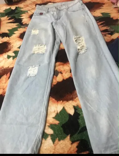 Vende-se calça jeans