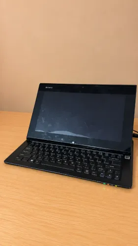 Notebook Sony VAIO Duo 11 - Com Defeito - Para Conserto ou Peças