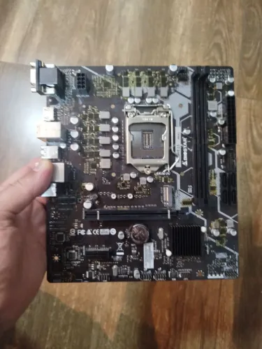 Placa Mãe Biostar LGA 1200 Core I3, i5 i7 décima e décima primeira geração