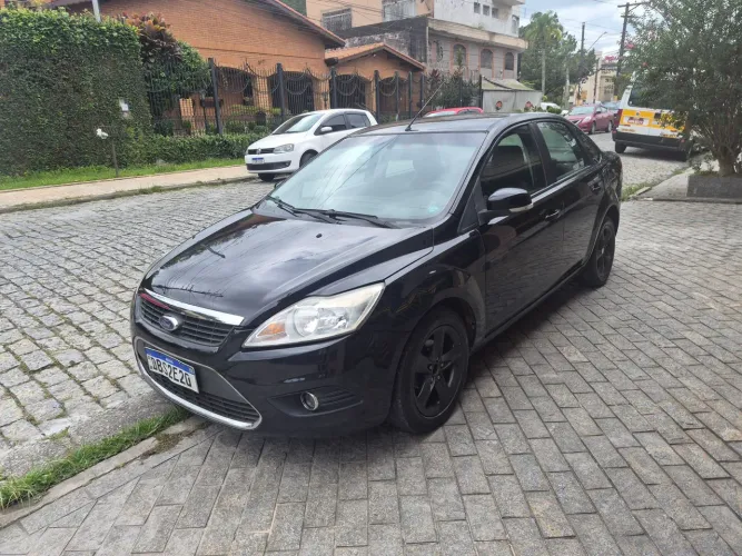 Ford Focus Sedan 2.0 16v/2.0 16V Flex 4P 2009