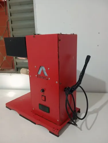 Máquina Rimaq Stamp 360 para Estampar Copos e Taças