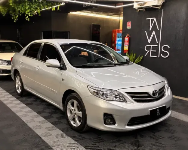 Toyota Corolla XEI 2.0 Flex 16V Aut. 2014