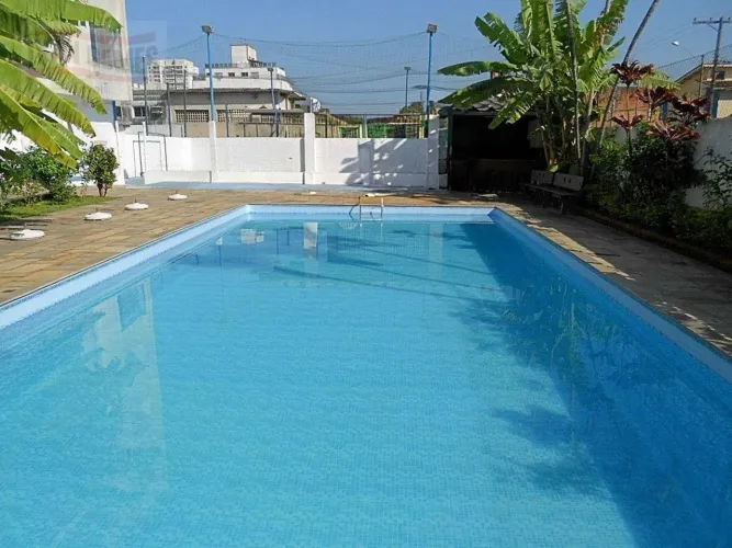 Apartamento com 4 dormitórios para alugar, 120 m² por R$ 4.300,00/mês - Astúrias - Guarujá