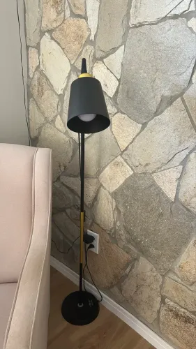 Abajur preto com dourado