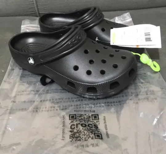 Sandália Crocs Classic Clog Black Adulto Unissex - tamanho 39 - NOVO