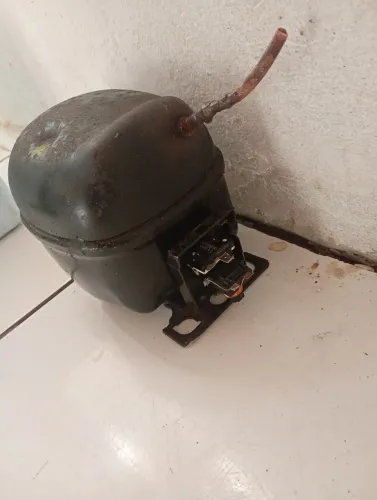 Vendo motor de geladeira