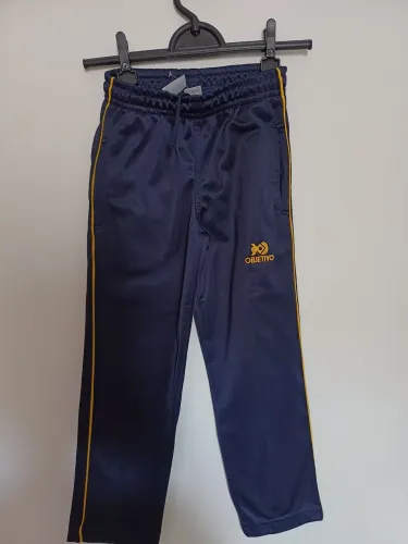 Calça do uniforme do Objetivo