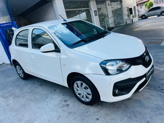 Toyota Etios X 1.3 Flex 16V 5P Mec. 2019