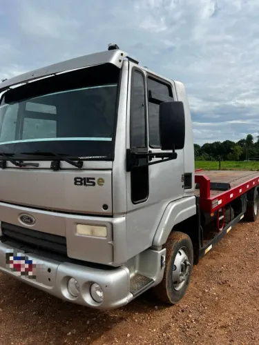 Ford cargo 815e plataforma guincho pego caminhonete na troca do meu interesse