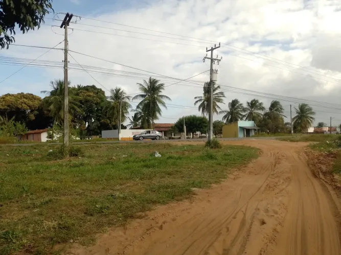 OPORTUNIDADE DE NEGÓCIO! VENDO 3 LOTES EM EXTREMOZ, VALOR: 130.000 PRÓX, ATACA