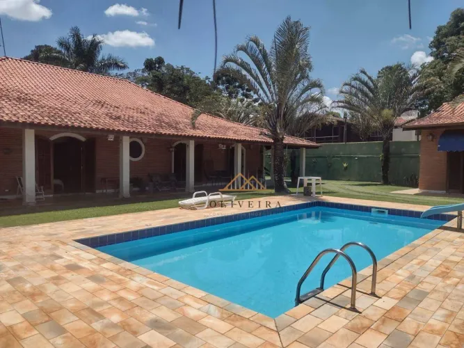 Casa para alugar, 650 m² por R$ 7.575,01/mês - Condomínio Porta do Sol - Mairinque/SP