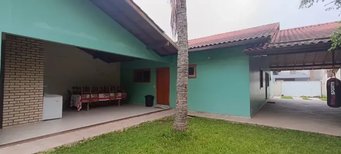 Casa com 3 dormitórios à venda, 145 m² por R$ 1.450.000 - Balneário - Florianópolis/SC
