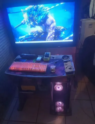 Vendo ou troco cm volta cpu gamer+tv 43 polegadas usada só pra monitor