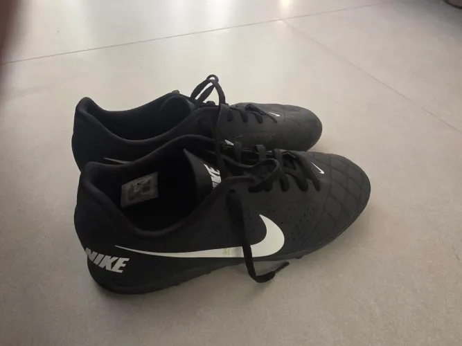 Chuteira Society Adulto Nike Beco 2 TF