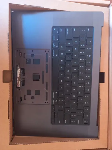 Tampa Superior (Palmrest) com Touch Bar para MacBook Pro 13"