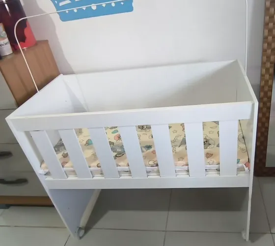 Berço/ bebê - conforto