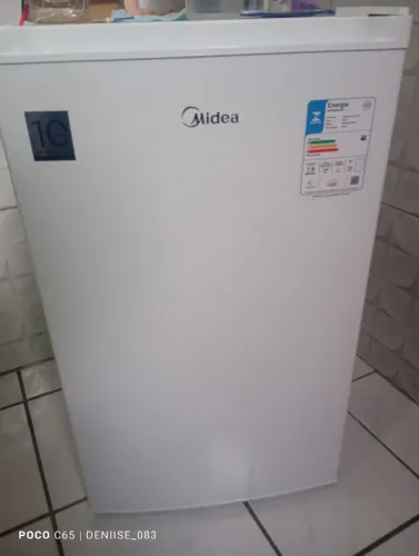Frigobar Midea 124 Litros 