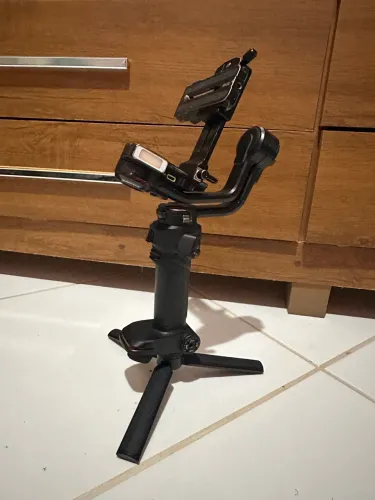 Gimbal zhiyun weebil 3