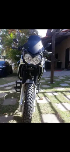 Teneré 250 (preta raridade)