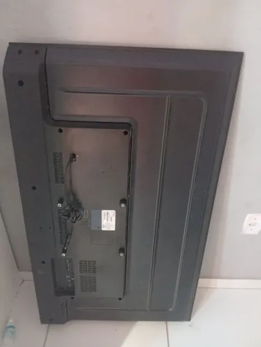 Televisão Phillips com defeito 