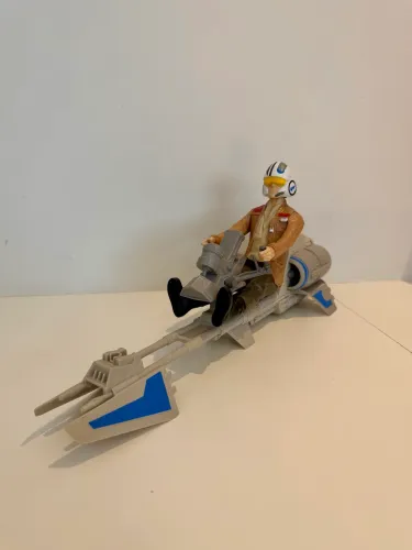 Boneco Star Wars - Speeder Bike com Poe Dameron | Hasbro