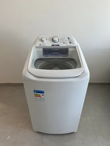 Máquina de Lavar SemiNova