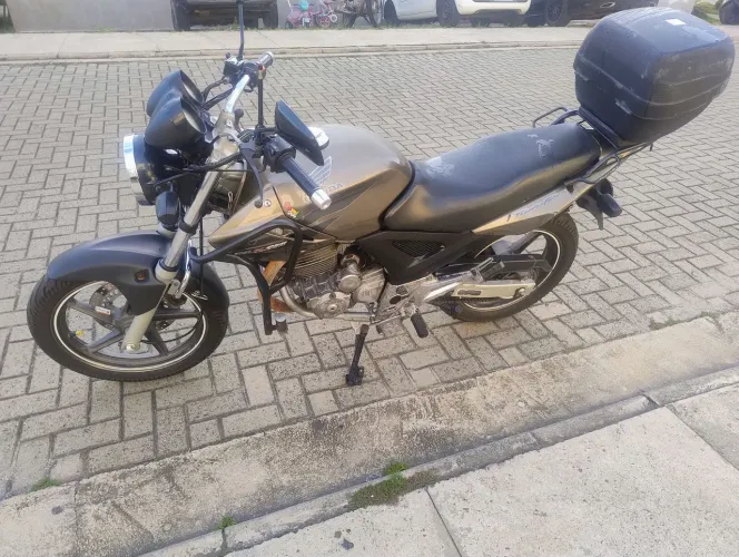 CBX Twister 250