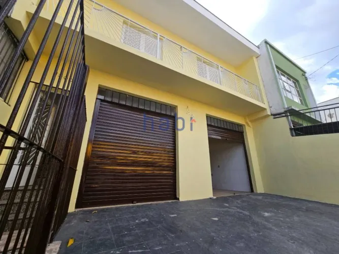 Casa com 2 dormitórios para alugar, 136 m² por R$ 2.650,00/mês - Vila Carvalho - Sorocaba/
