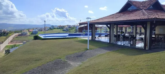 Terreno à venda no Campos do Vale 1 em Chã/Grande/PE!