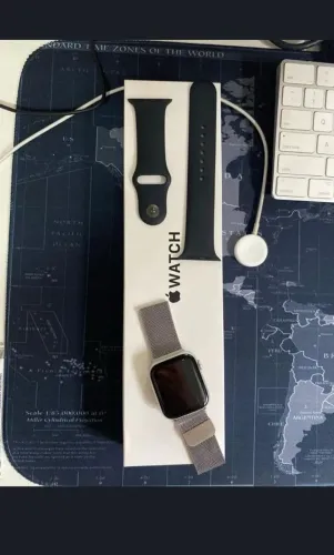 Apple Watch SE 44mm 2 geração