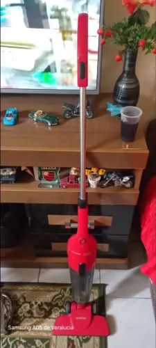 Vende se aspirador funcionando perfeitamente 