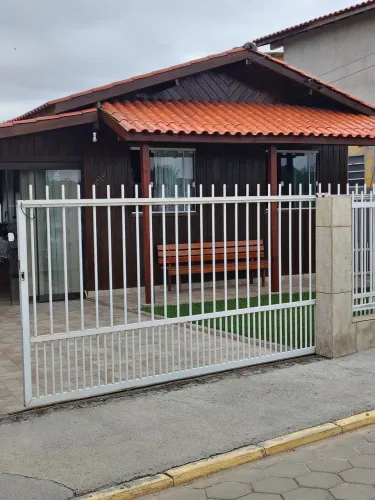 Alugo Casa para temporada Garopaba
