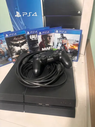 PlayStation 4 fat 500gb - 5 jogos + 1 controle