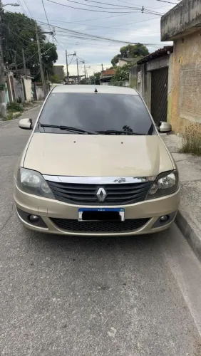 Renault Logan Expression Hi-flex 1.6 16V 4P AUT 2012