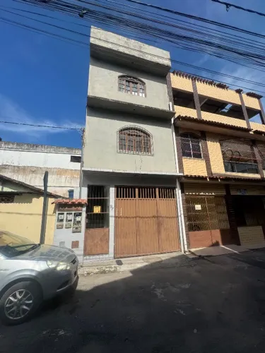 Apartamento segundo andar localizado em Santa Inês 1 quarto sala copa com cozinha banheiro