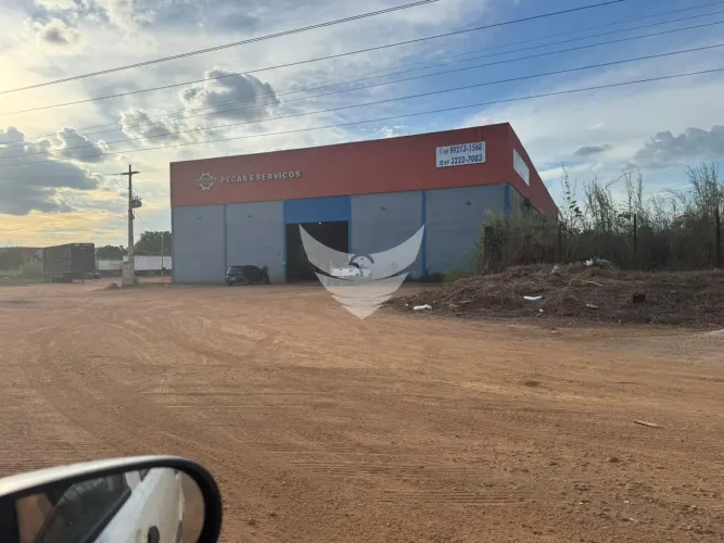 Galpão, com Terreno 13.000