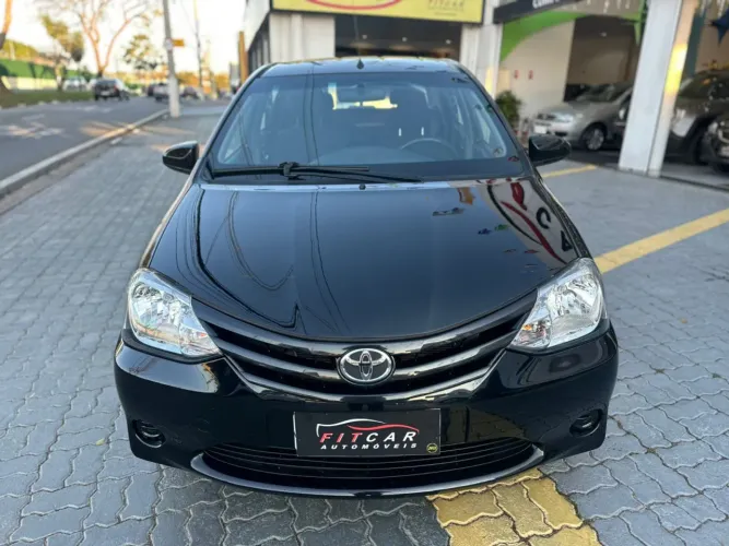 Toyota Etios X Sedan 1.5 Flex 16V 4P Mec. 2016