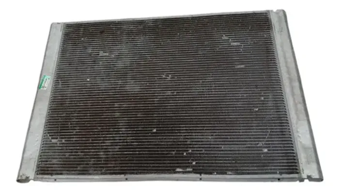 Radiador BMW 530i 3.0 2006 2007 Água Resfriamento