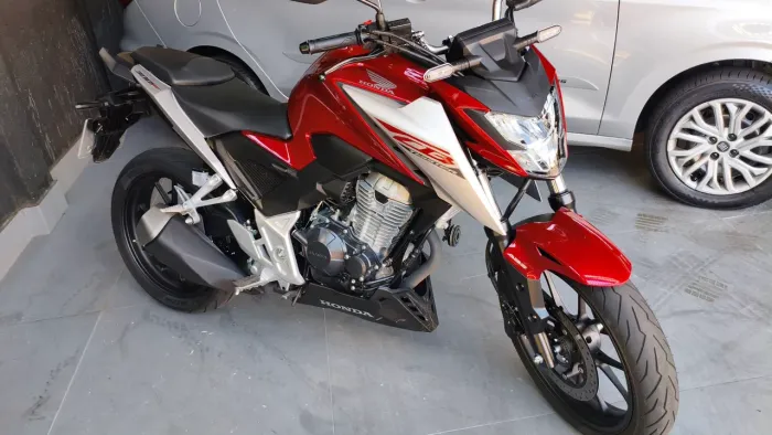 Cb 300F Twister 